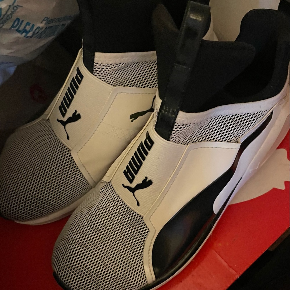 PUMA FIERCE 2 WMNS TRAINING SHOES.
